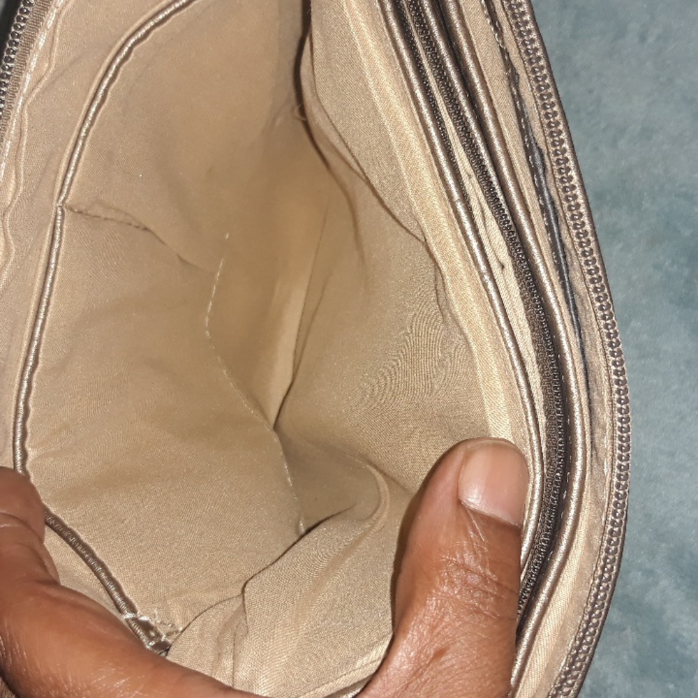 Counterfeit MK Bag - Picture 4 of 7